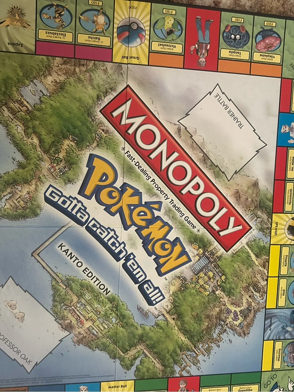 Pokemon Monopoly Kanto Edition Like new